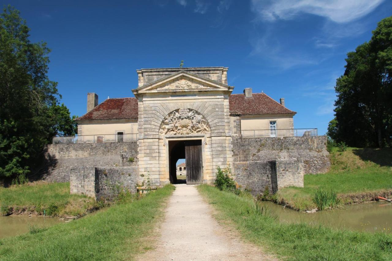 Domaine De Ludeye Hotel Listrac-Médoc Exterior photo